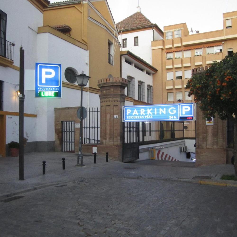 Luxury Apartment Penuelas Free Parking Sevilla Exteriér fotografie