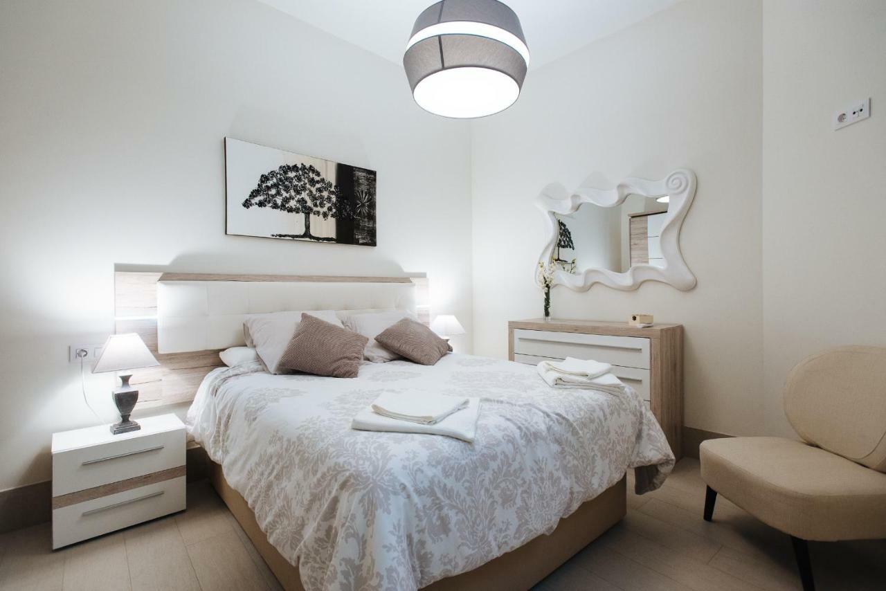 Luxury Apartment Penuelas Free Parking Sevilla Exteriér fotografie